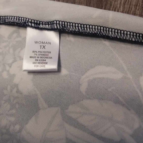 Skirt - Picture 5 of 5